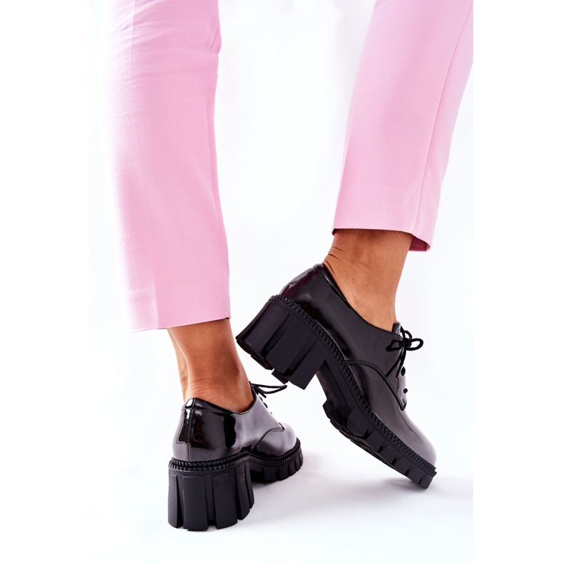 S.Barski Lackade, bundna svart-grå Mosa-skor 1