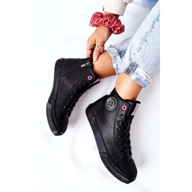 Kvinnors isolerade sneakers Cross Jeans High Black II2R4009C svart 1