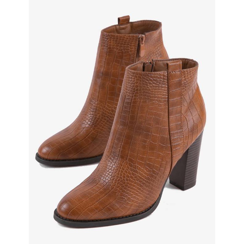 Kamelstövlar på krokodilposten med Reminimönster brun 2