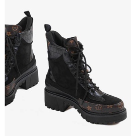 Svarta väskor med bruna skär 1