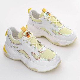 Vita sneakers med en tjock sula från Big Fun gul 1