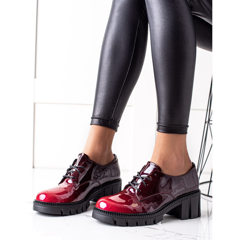 S. BARSKI Lackerade skor S.BARSKI röd 2