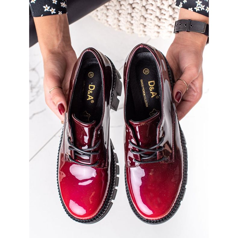 S. BARSKI Lackerade skor S.BARSKI röd 1