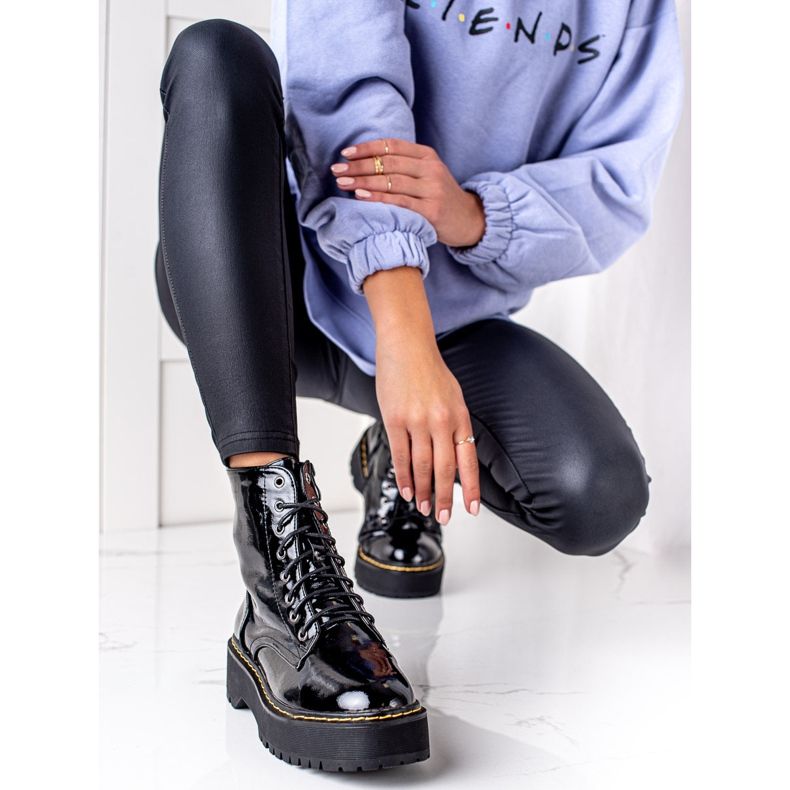 Goodin Lackerade kängor på plattformen svart 1