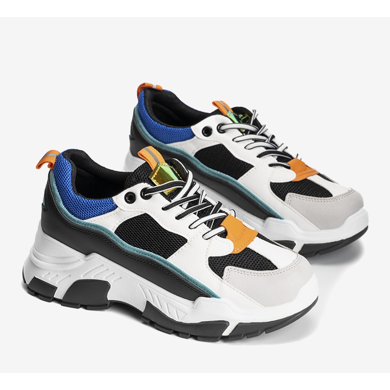 Svarta sneakers på en hög Omerta -sula vit mångfärgad 1