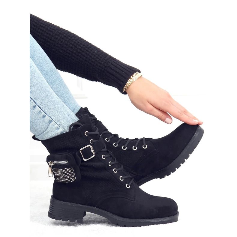 Black Workers med en väska HQ252 Svart 1