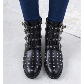 Svarta, rikt dekorerade damstövlar från Meier 1