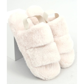 Tofflor i gräddpäls N-92 Beige ecru 1