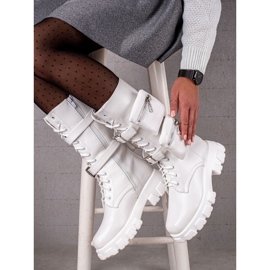 TRENDI Modearbetare med fickor vit 1