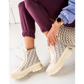 TRENDI High Beige Fashion Sneakers 1