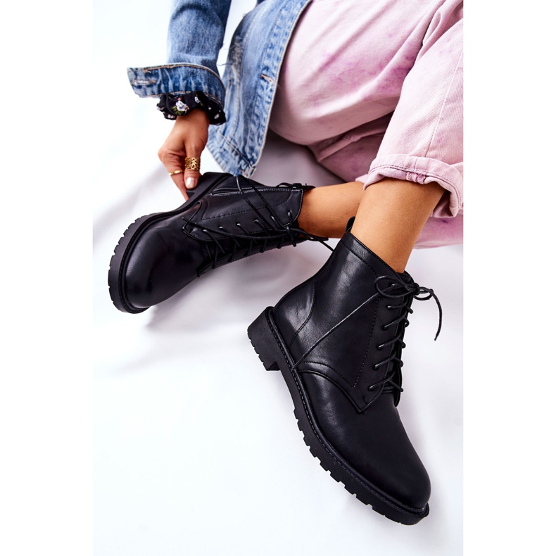 PH1 Klassiska svarta läderbundna stövlar Melome 1