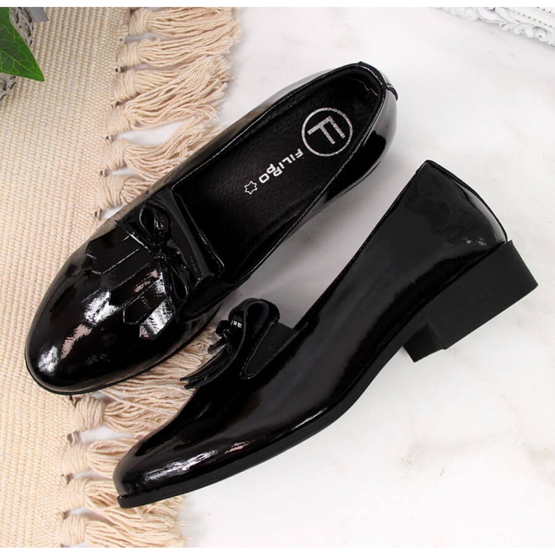 Lackerade skor Filippo W PAW290 svart beige vit 1