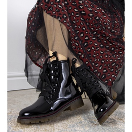 Evento Stövlar i svart lack i läder 1