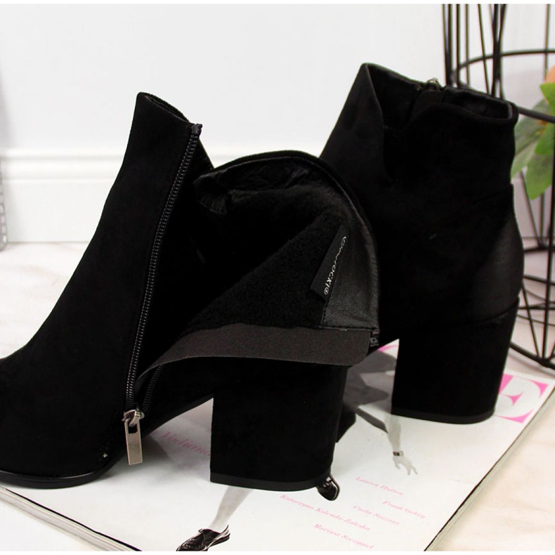 Isolerade stövlar Potocki W WOL29 svart 1