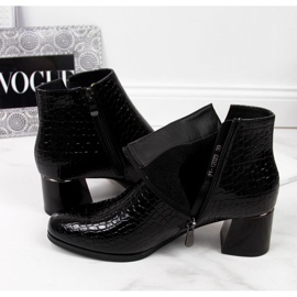 Högklackade stövlar med ormskinn Potocki W WOL30A svart 1