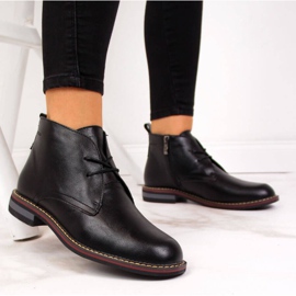 Läderisolerade stövlar T.Sokolski W SCA141 svart vit 1