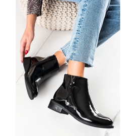 VINCEZA svartlackerade stövlar 1