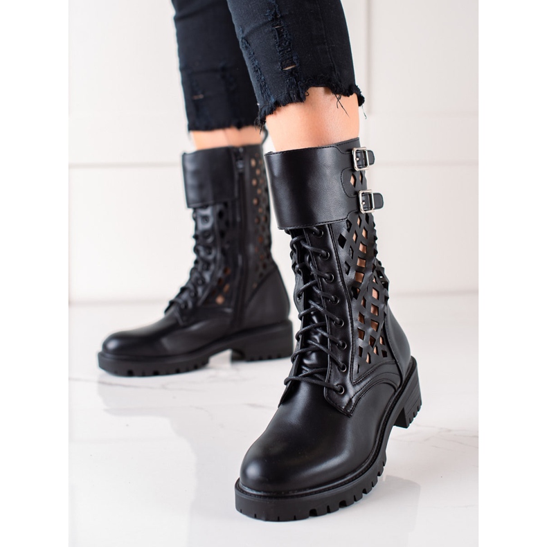 Sweet Shoes Moderiktiga genomarbetare svart 1