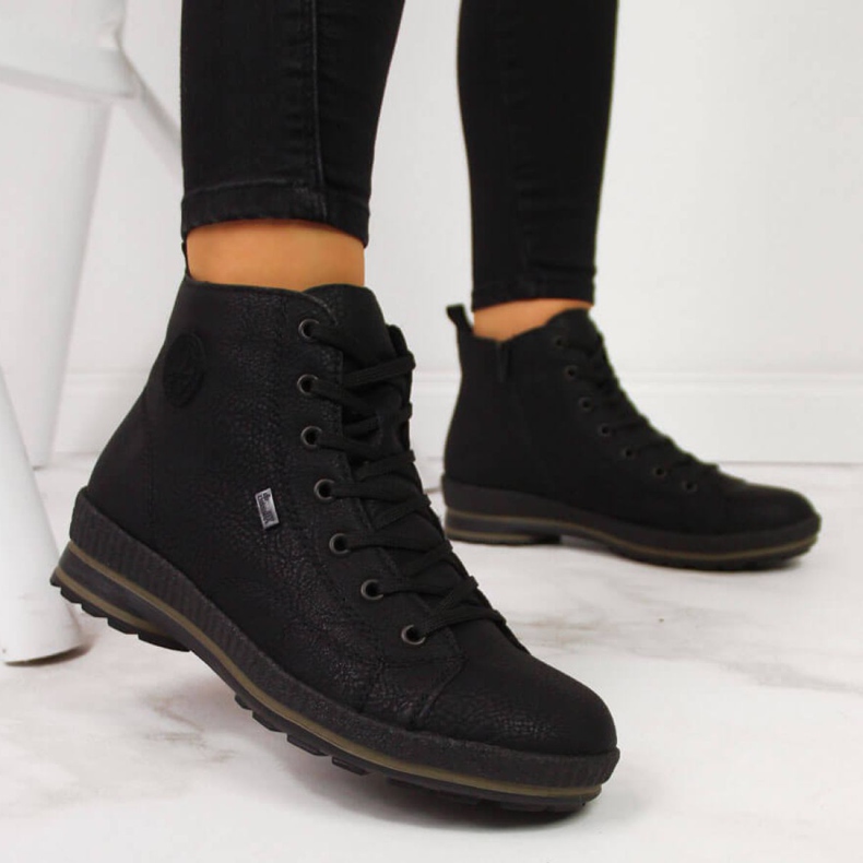 Rieker W Z2400 svarta bekväma vandringsskor 1