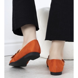 Orange mockasiner med guld Verreau dekoration 2