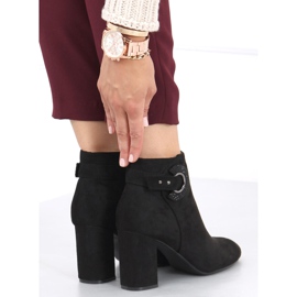 Polla Svarta höga klackar 1