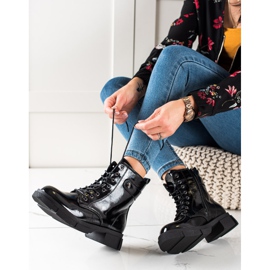 Goodin Klassiska lackerade arbetare svart 1