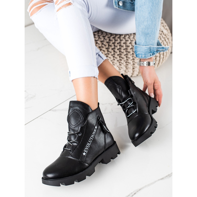 Sergio Leone Svarta modearbetare 2