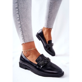 PG1 Skor med dekorativ svart Valisso-remsa 1