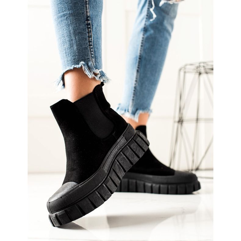 TRENDI Snygga Chelsea-stövlar på plattformen svart 1