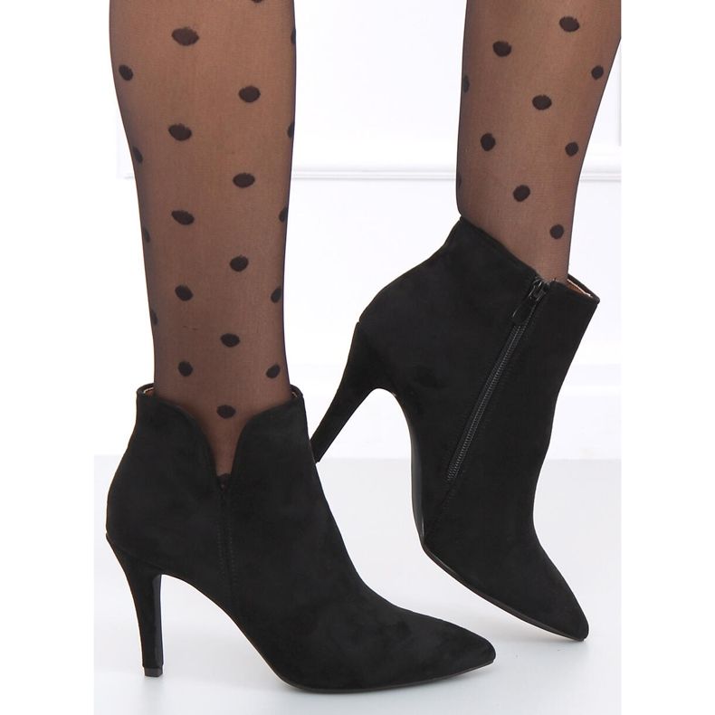 Malawi Svarta högklackade stövlar 1