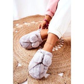 Grå Pampy Pälstofflor Med Pompoms 2