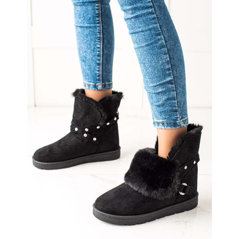 TRENDI Svart Mukluki med zirkoner 1