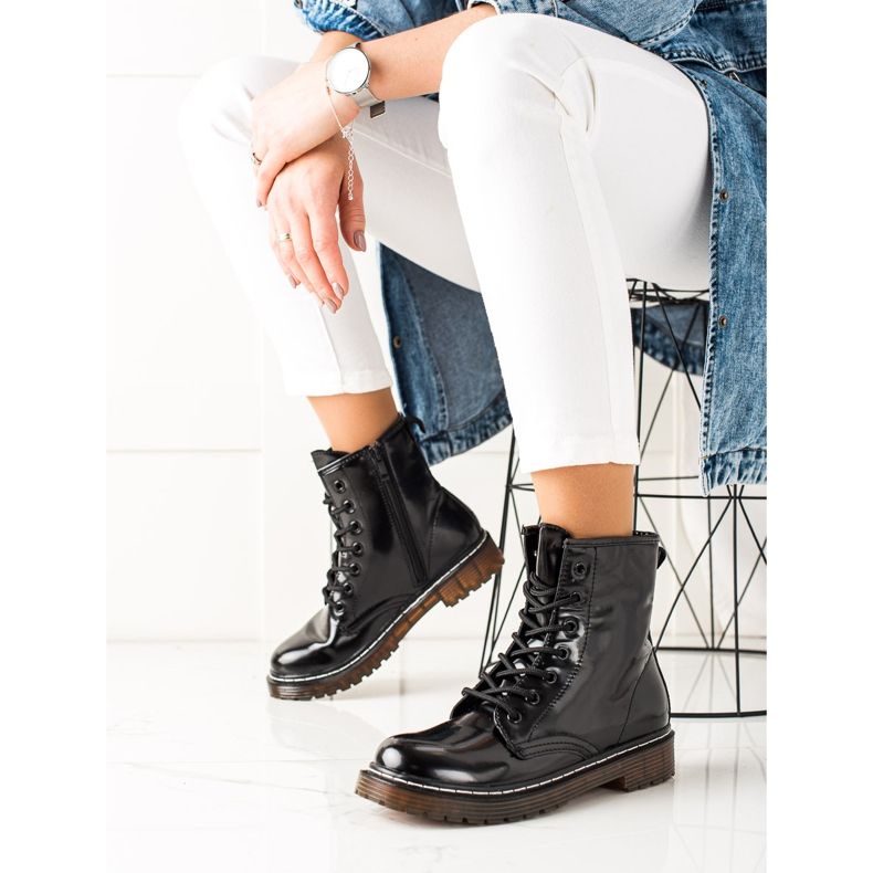 Lucky Shoes Bekväma Black Trappers svart 1