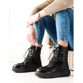 TRENDI Bekväma snökängor på plattformen svart 1