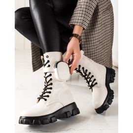 TRENDI Snygga arbetare beige 1