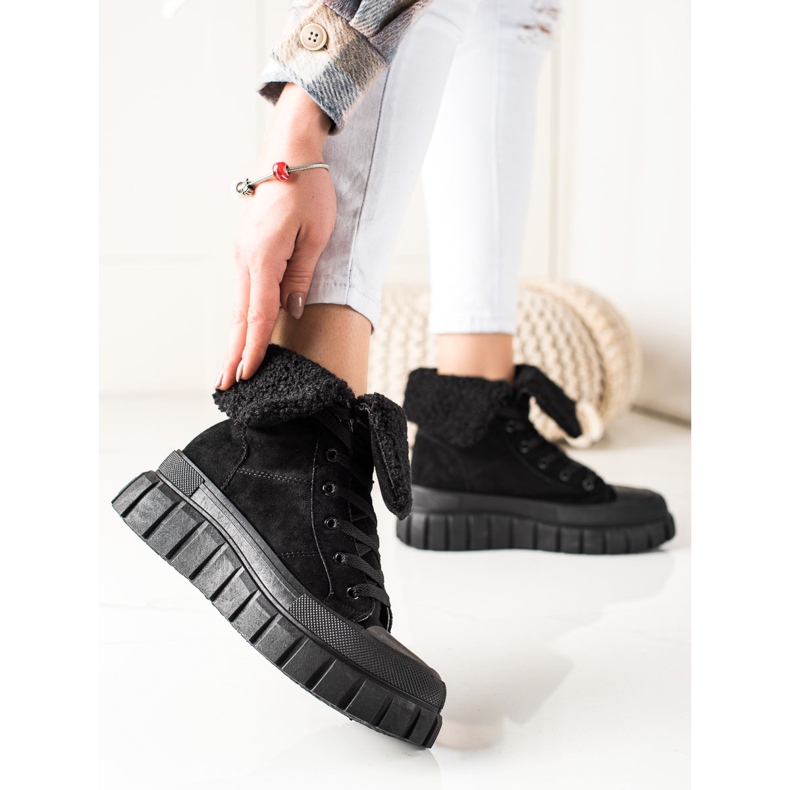 TRENDI Stövlar, Sneakers Med Fårskinn svart 1