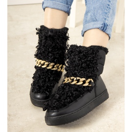 Svarta snöstövlar med päls från Montmina 2