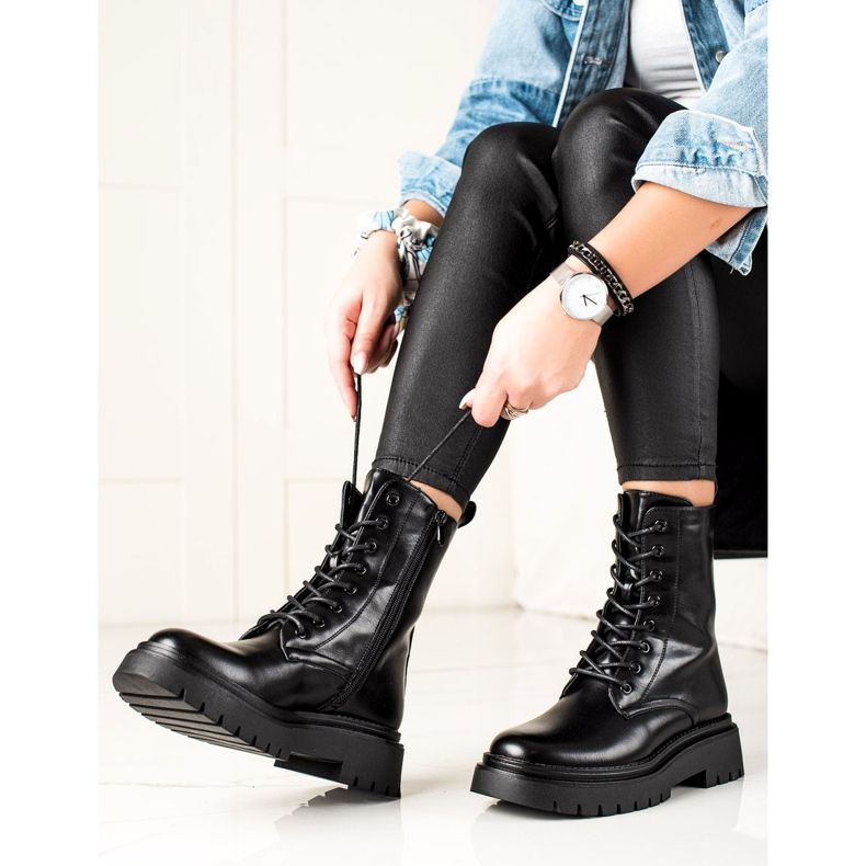 Seastar Klassiska Trappers gjorda av ekologiskt läder svart 1