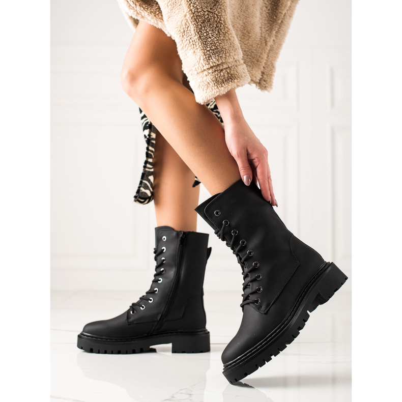 Erynn Klassiska svarta spetsarbetare 1