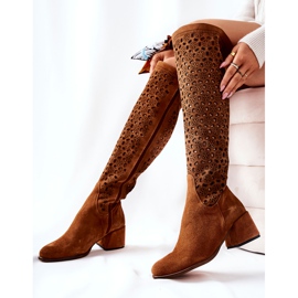 PA2 Bruna Hekilea mockastövlar med genombrutet mönster 1