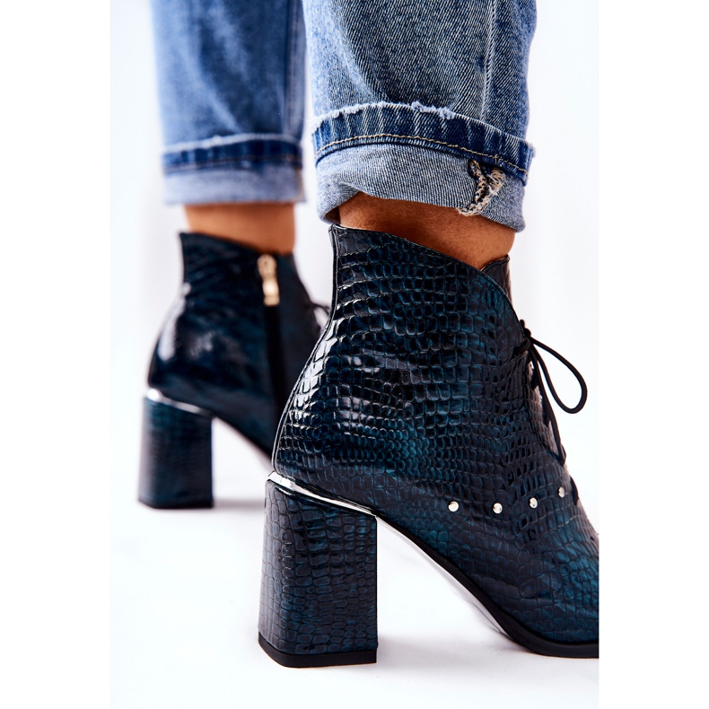 PA2 Skinnstövlar för kvinnor på en klack Gröna Neliko 1