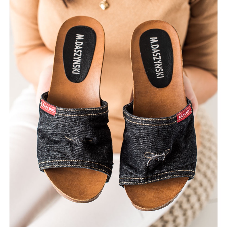 M.Daszyński Sandaler med kil svart 1