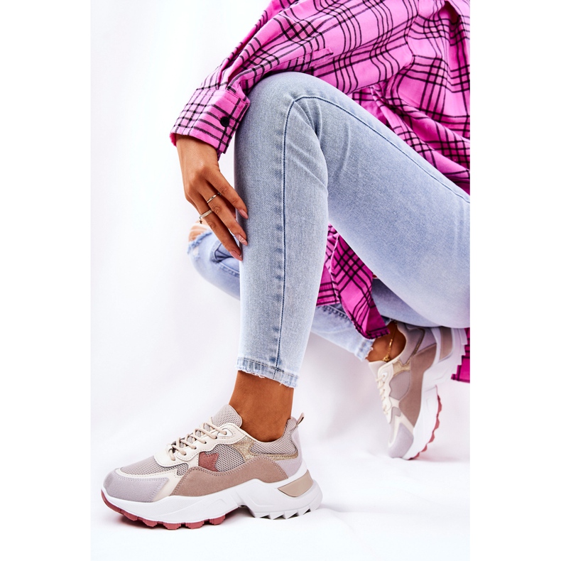 WS1 Sportskor på den beige Alessia-plattformen 2