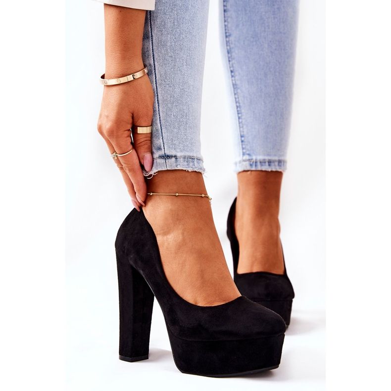 WS1 Mockapumpar på den svarta Bemiso-plattformen 1