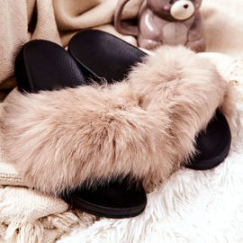 PG2 Natural Fur Tofflor Beige Naturimo 2