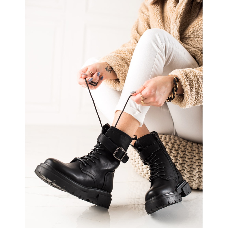 Super Mode Snörstövlar med spänne svart 1