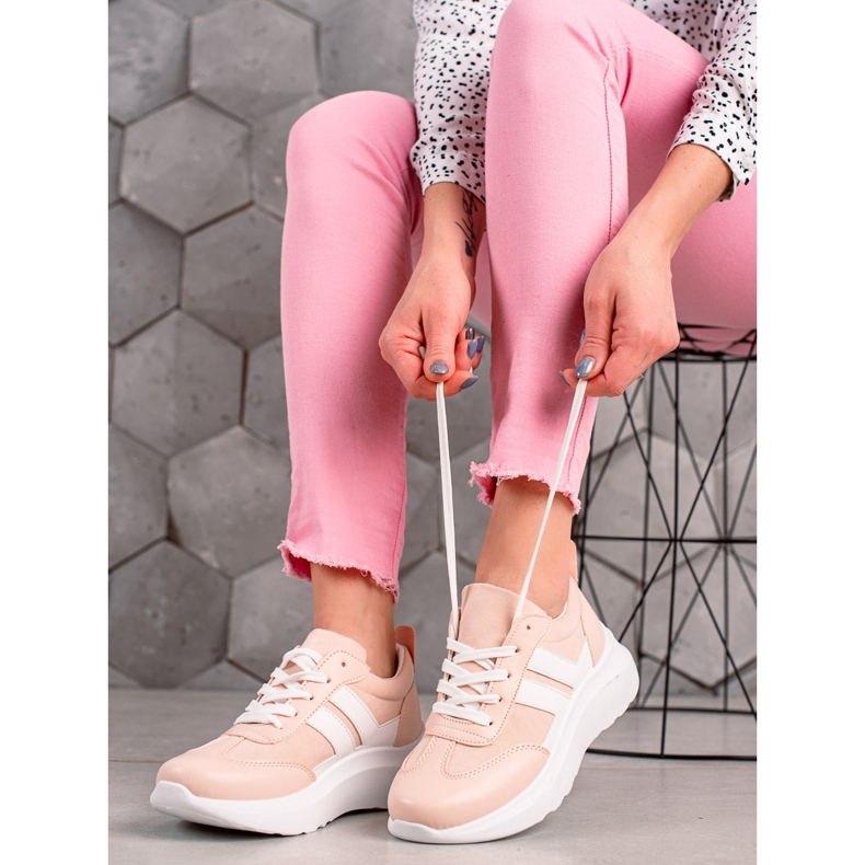 Ideal Shoes Fashionabla sneakers med ränder vit rosa 1