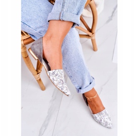 Eleganta läderballerinor med blommor Laura Messi 1110 Vit rosa mångfärgad 2