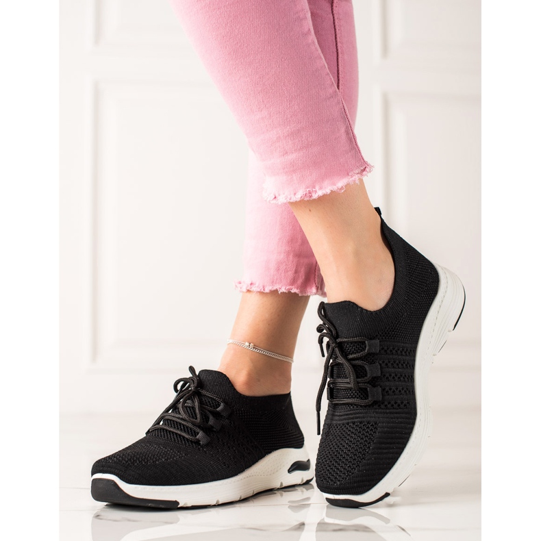 TRENDI Slip-on sportskor svart 1