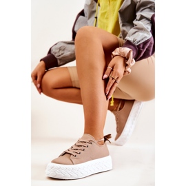 Sneakers På En Massiv Plattform Beige Suzane 2